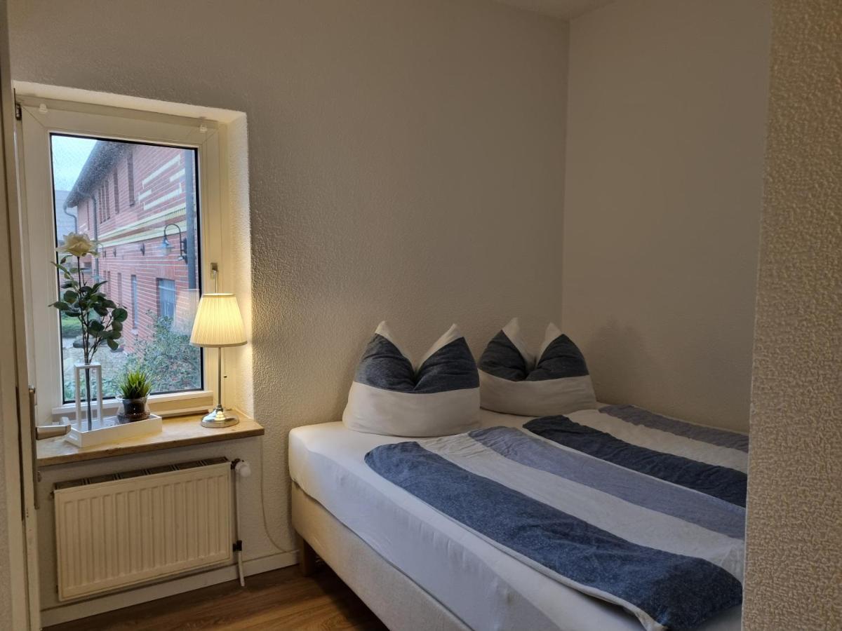 Ferienwohnungen Springer In Schoenefeld Ot Grossziethen Div Apartments Fuer Bis Zu 6 Personen Luaran gambar